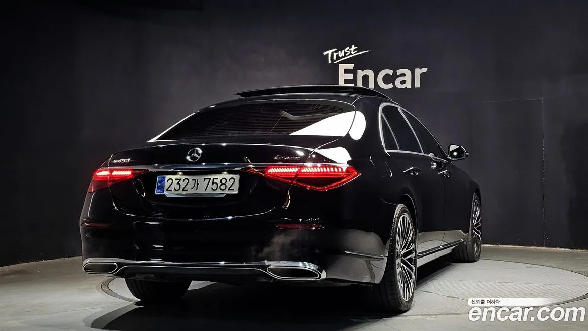 Mercedes-Benz S-Class — фото 2