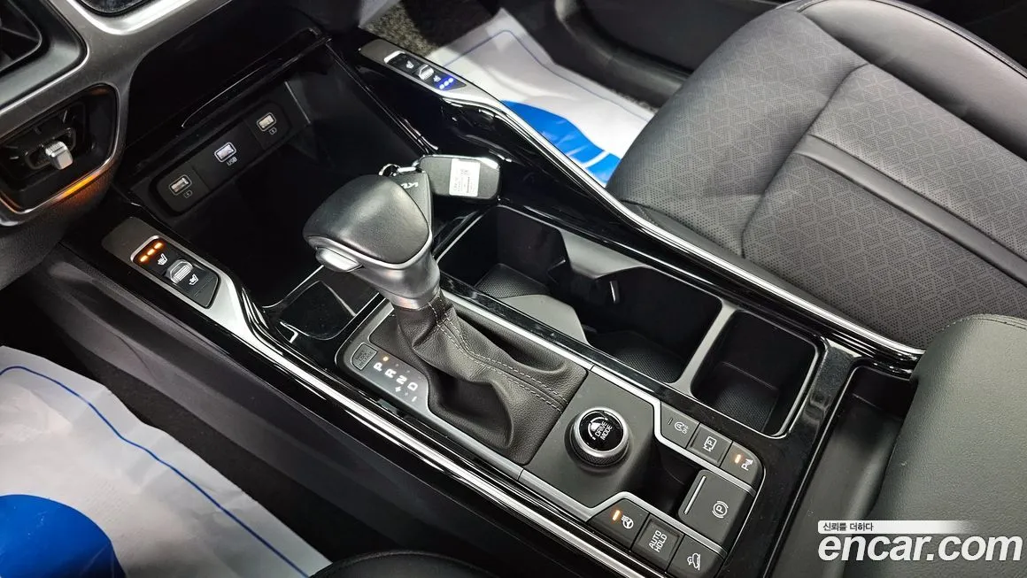 Kia Sorento — фото 10