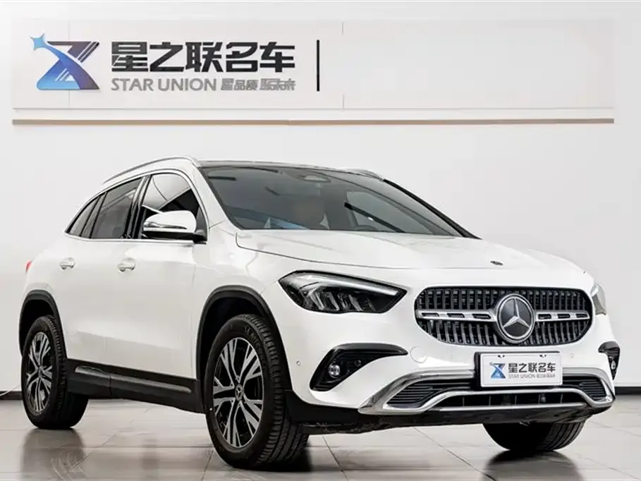 Mercedes-Benz GLA — фото 8
