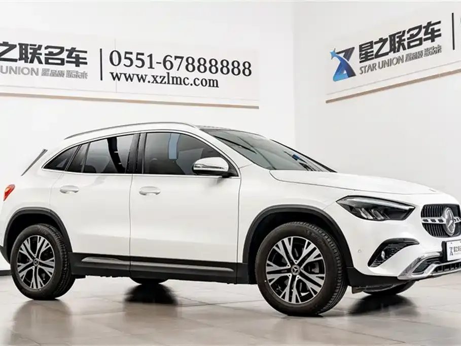 Mercedes-Benz GLA — фото 10