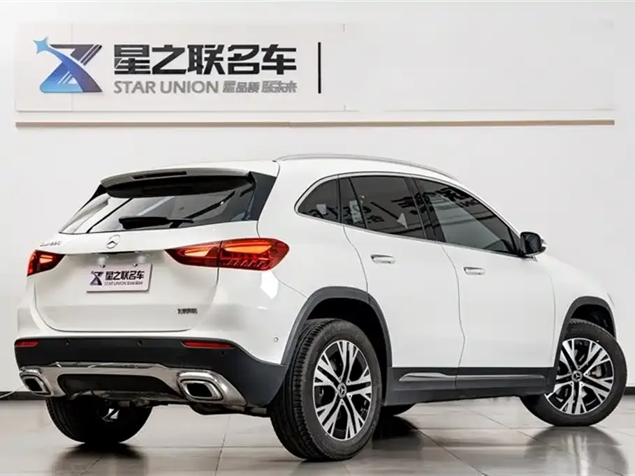 Mercedes-Benz GLA — фото 9