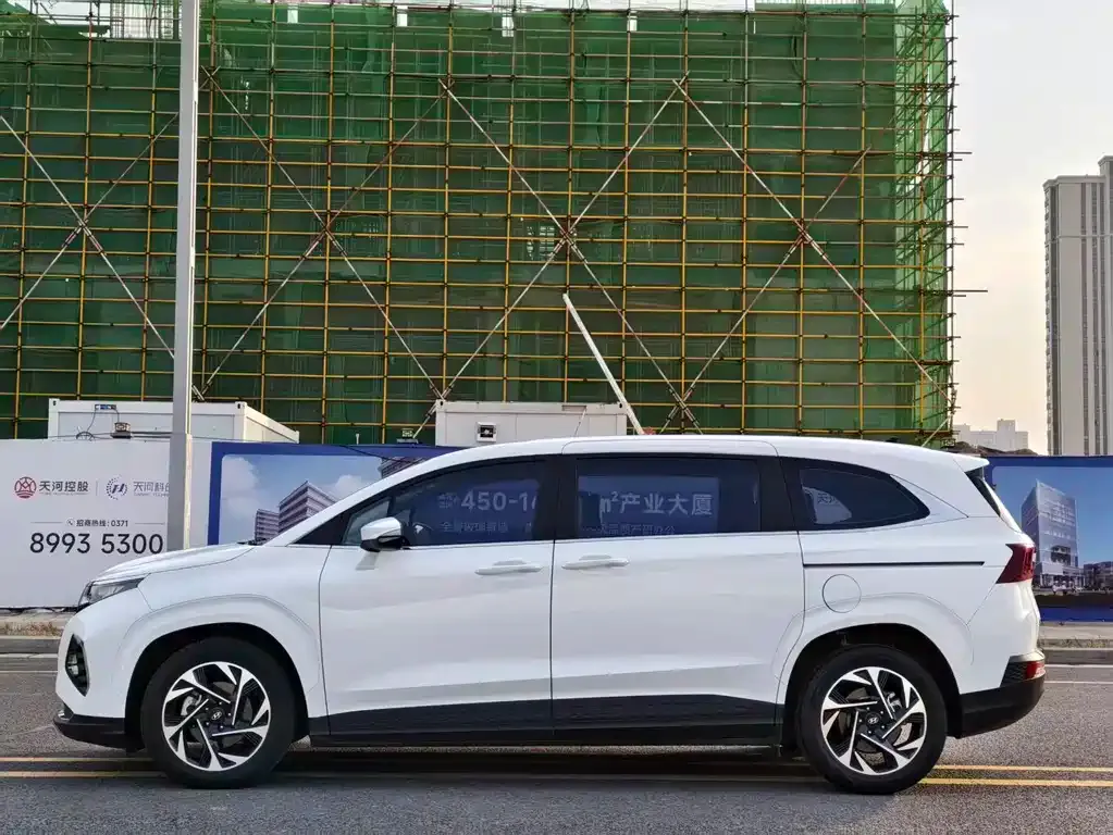 Hyundai Custo — фото 4