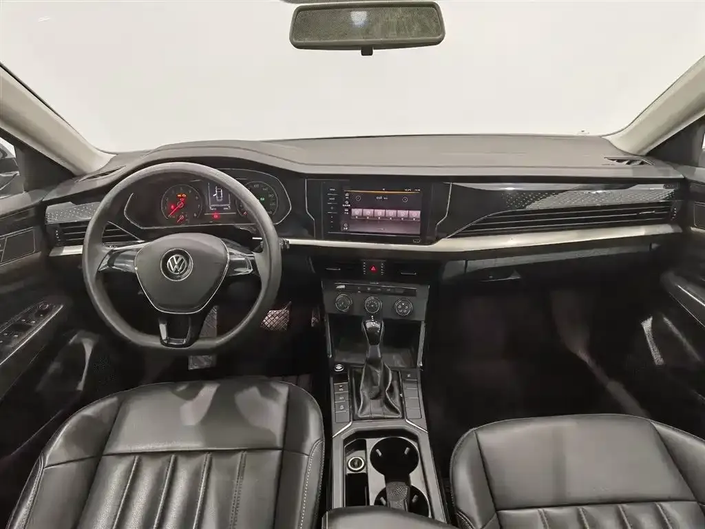 Volkswagen Passat — фото 5