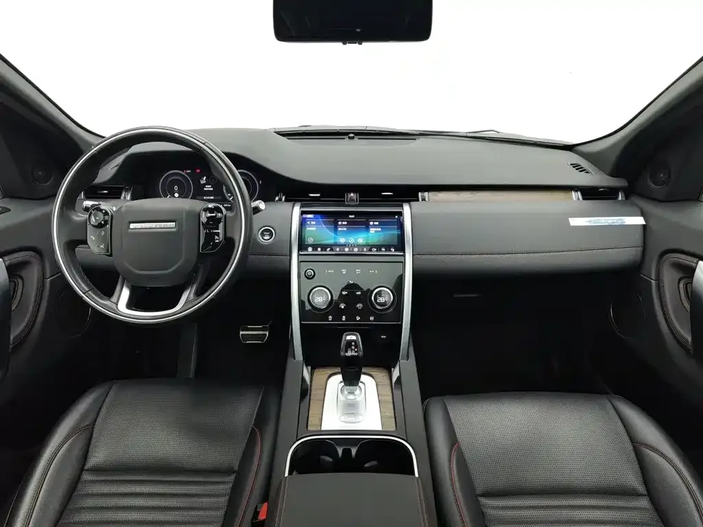 Land Rover Discovery Sport Hybrid — фото 10