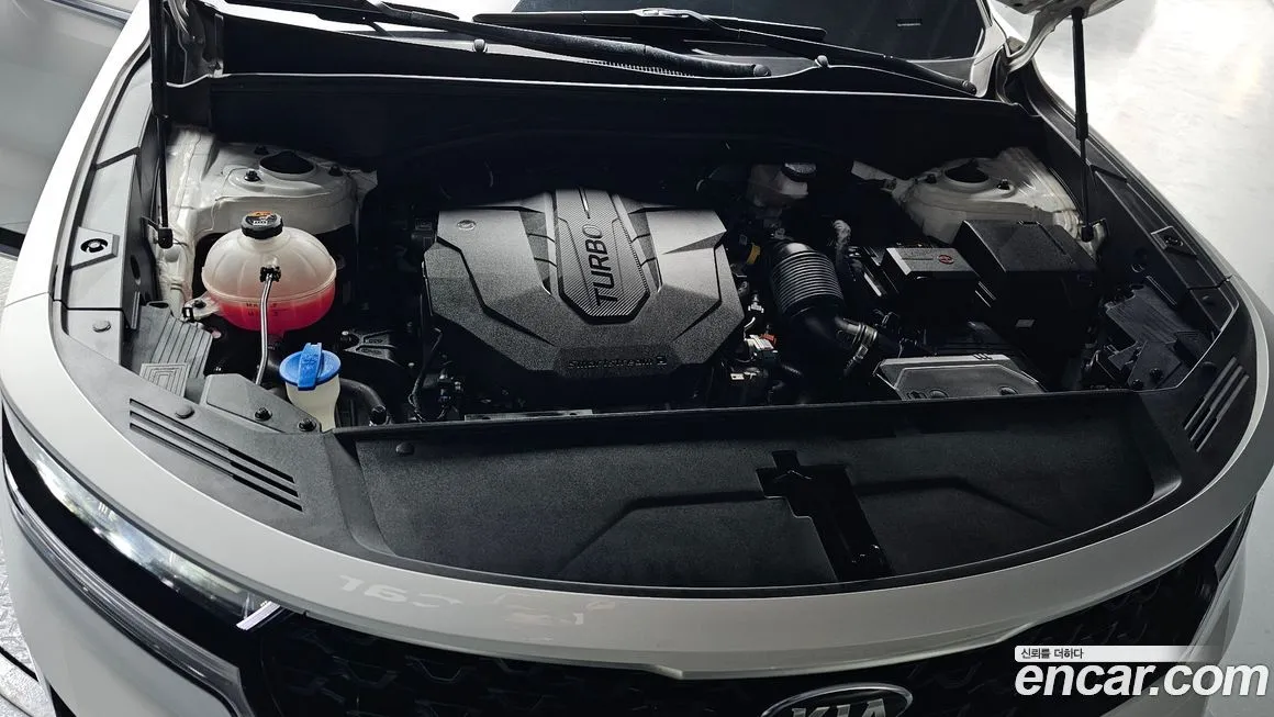 Kia Sorento — фото 8