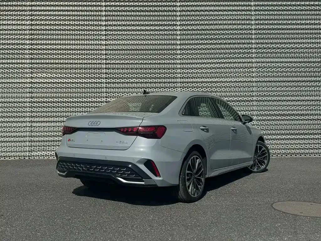 Audi A3 — фото 4