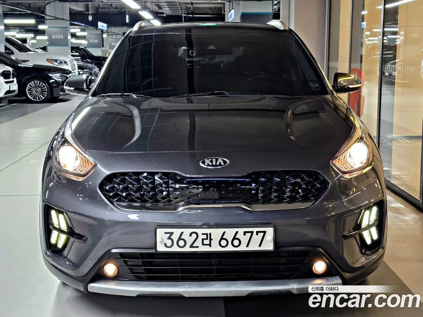 Kia Niro — фото 9