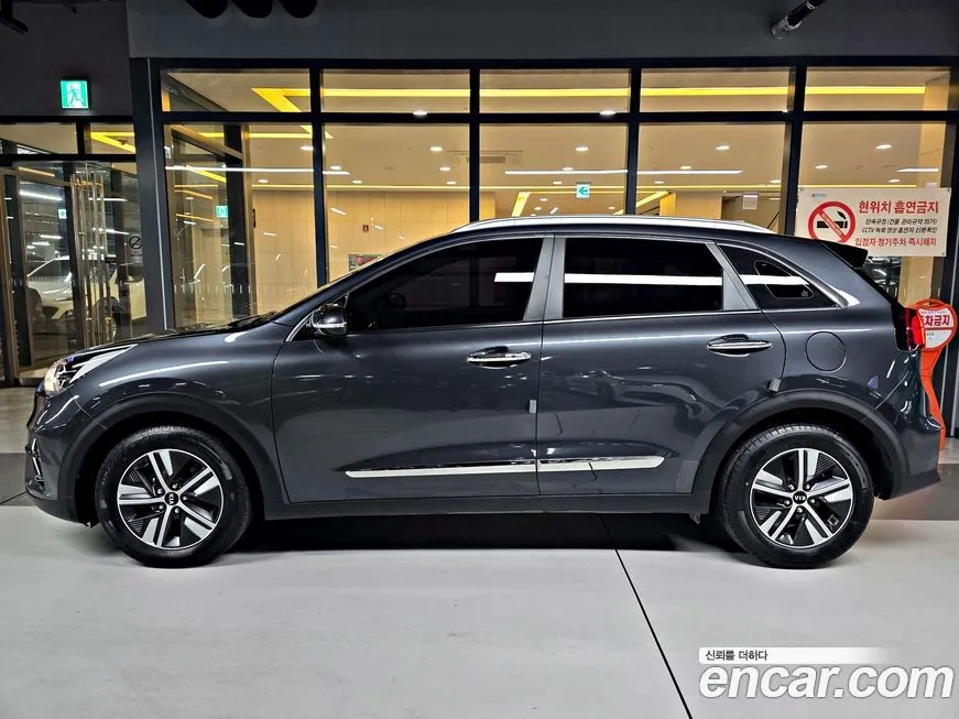 Kia Niro — фото 2