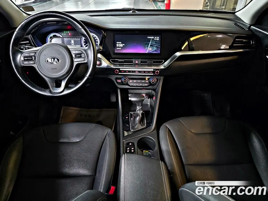 Kia Niro — фото 4