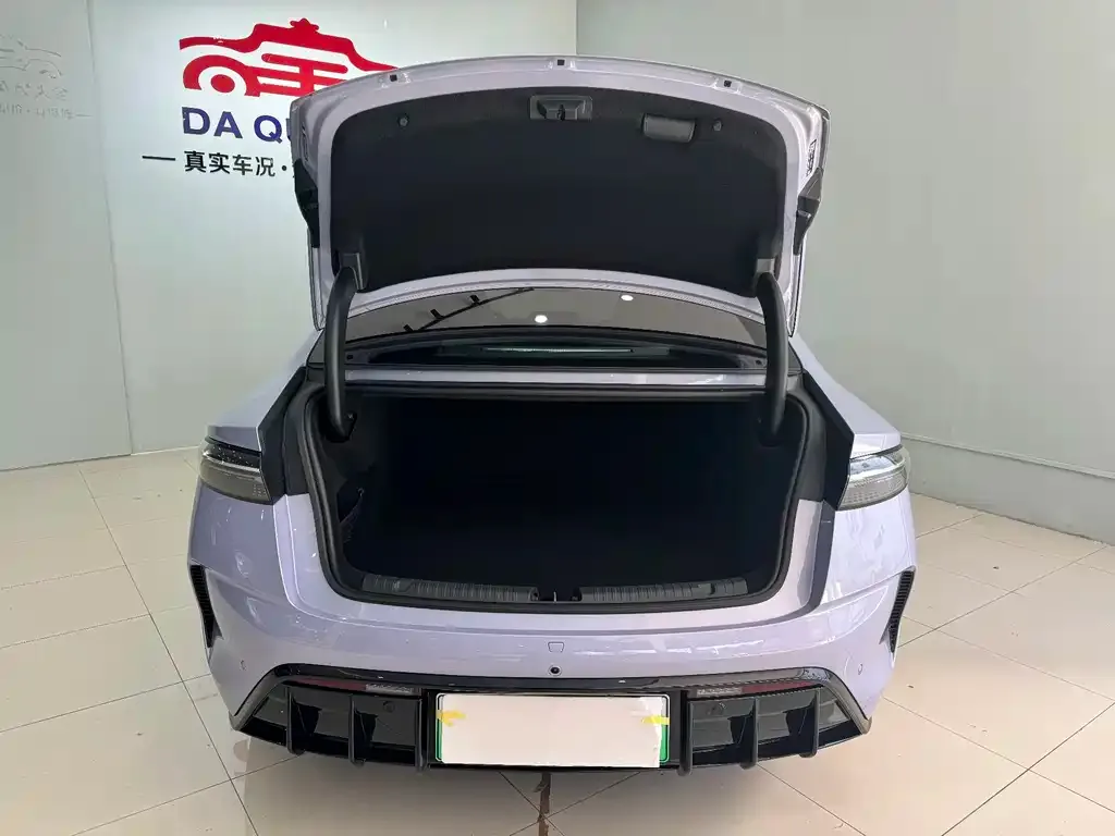BYD Seal — фото 4