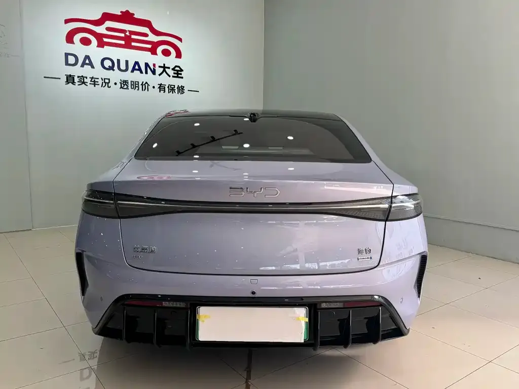 BYD Seal — фото 2