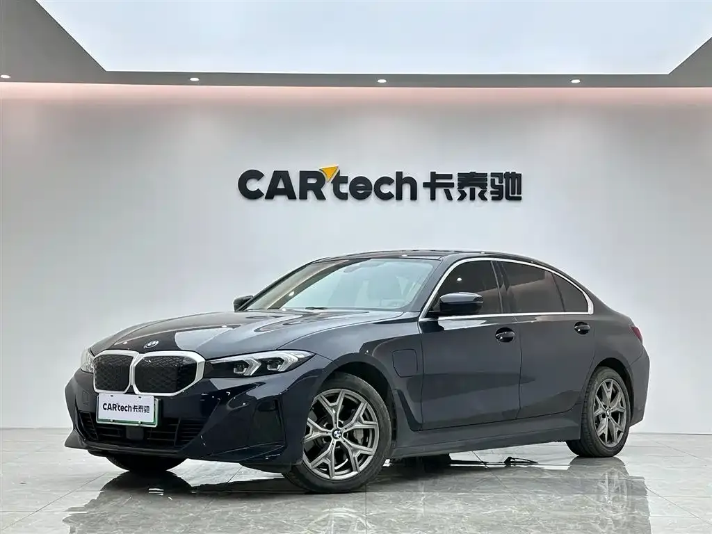 BMW i3 — фото 1