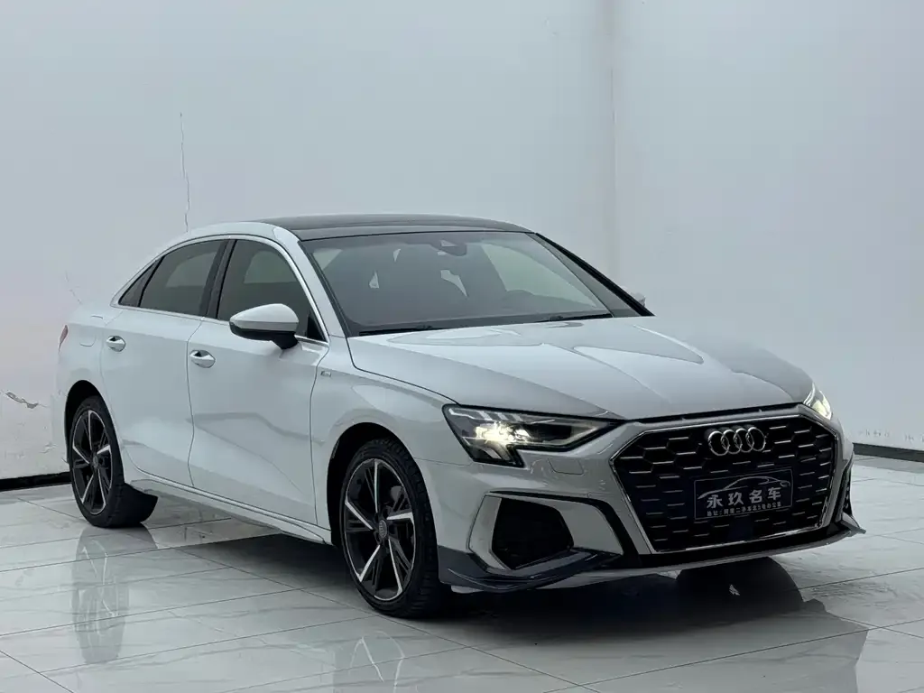 Audi A3 — фото 2