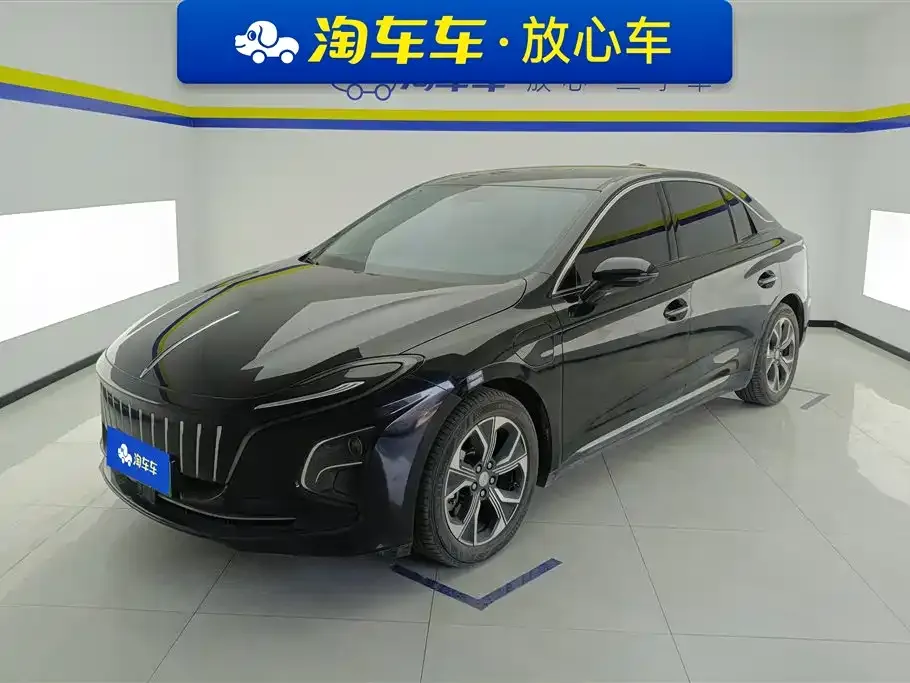 Hongqi E-QM5 — фото 1