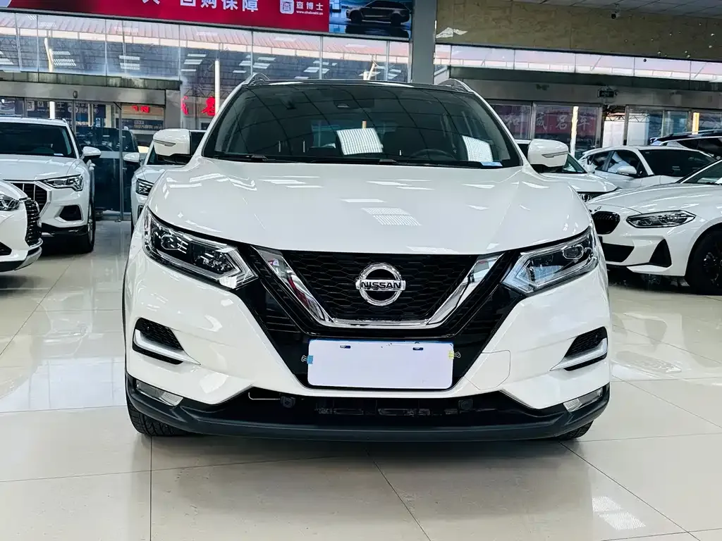 Nissan Qashqai — фото 5