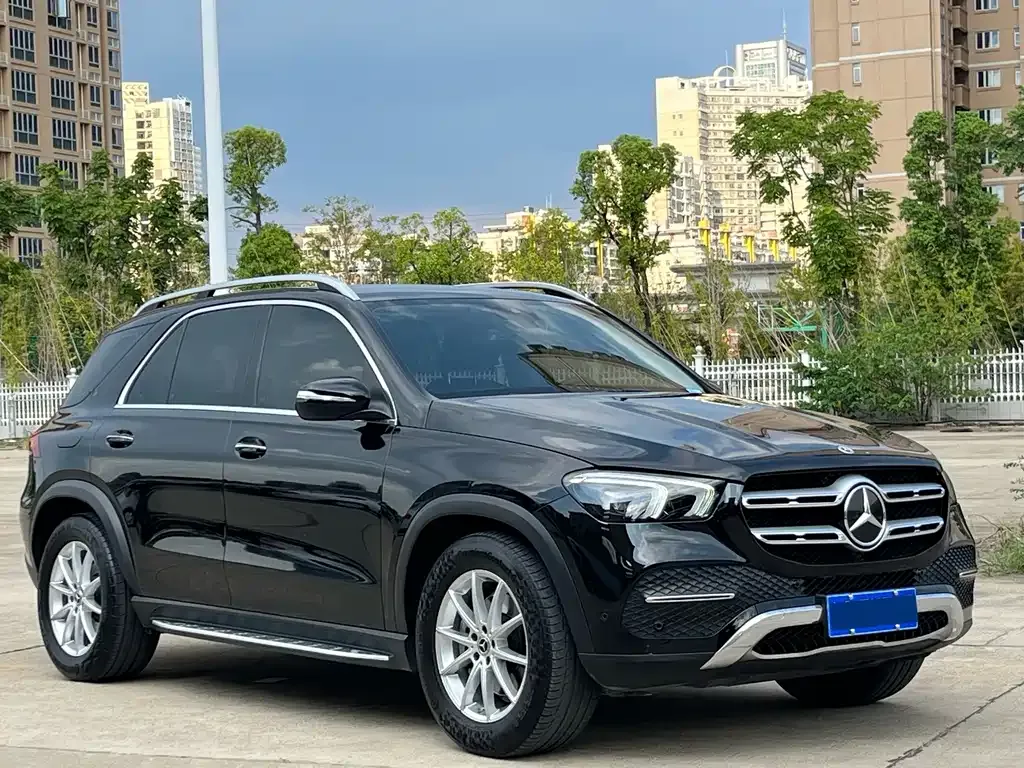 Mercedes-Benz GLE — фото 8