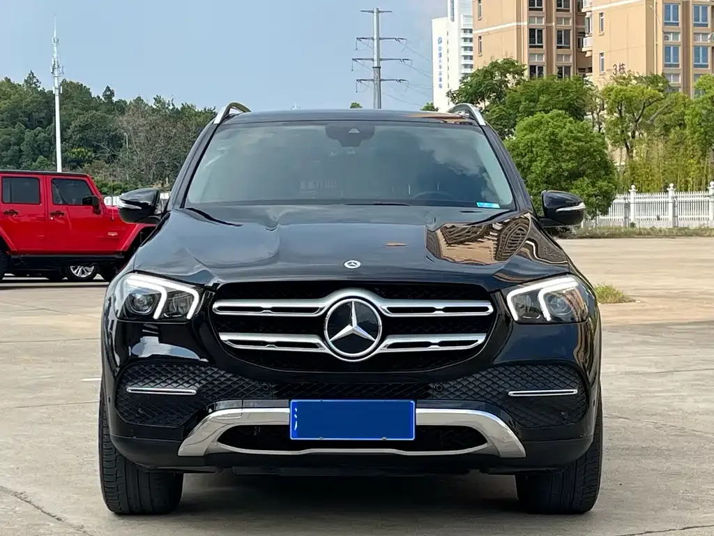 Mercedes-Benz GLE — фото 9
