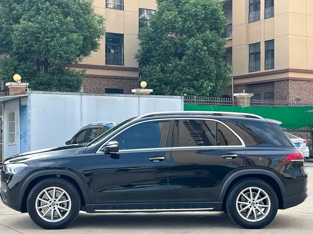 Mercedes-Benz GLE — фото 2