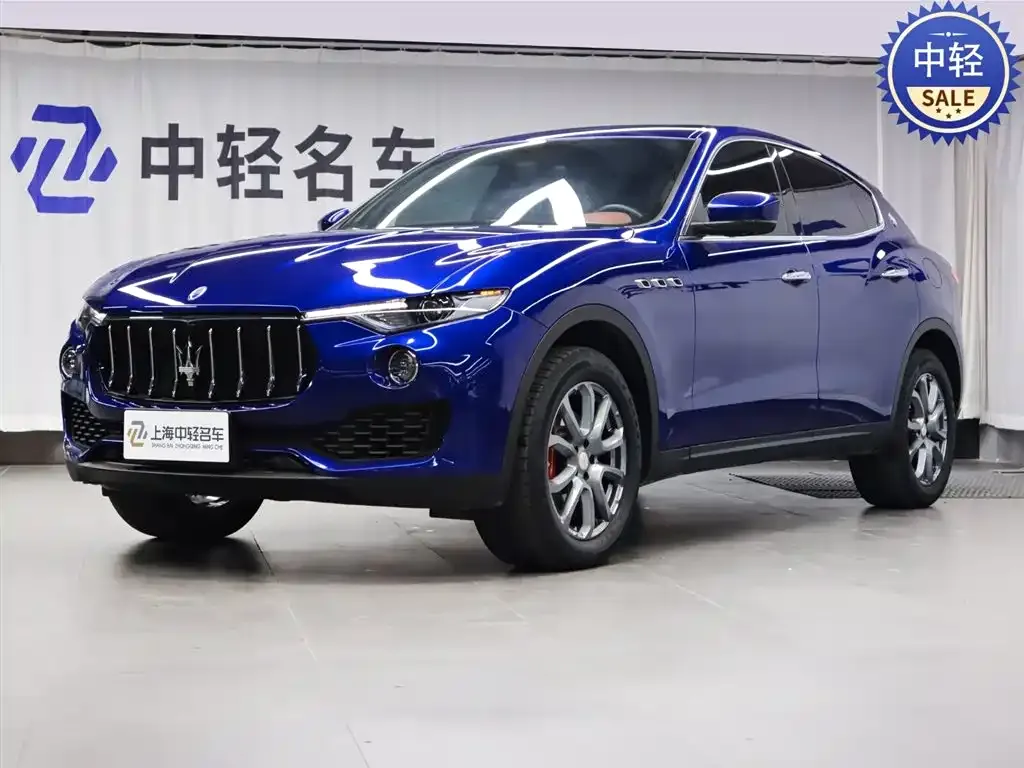 Maserati Levante — фото 1