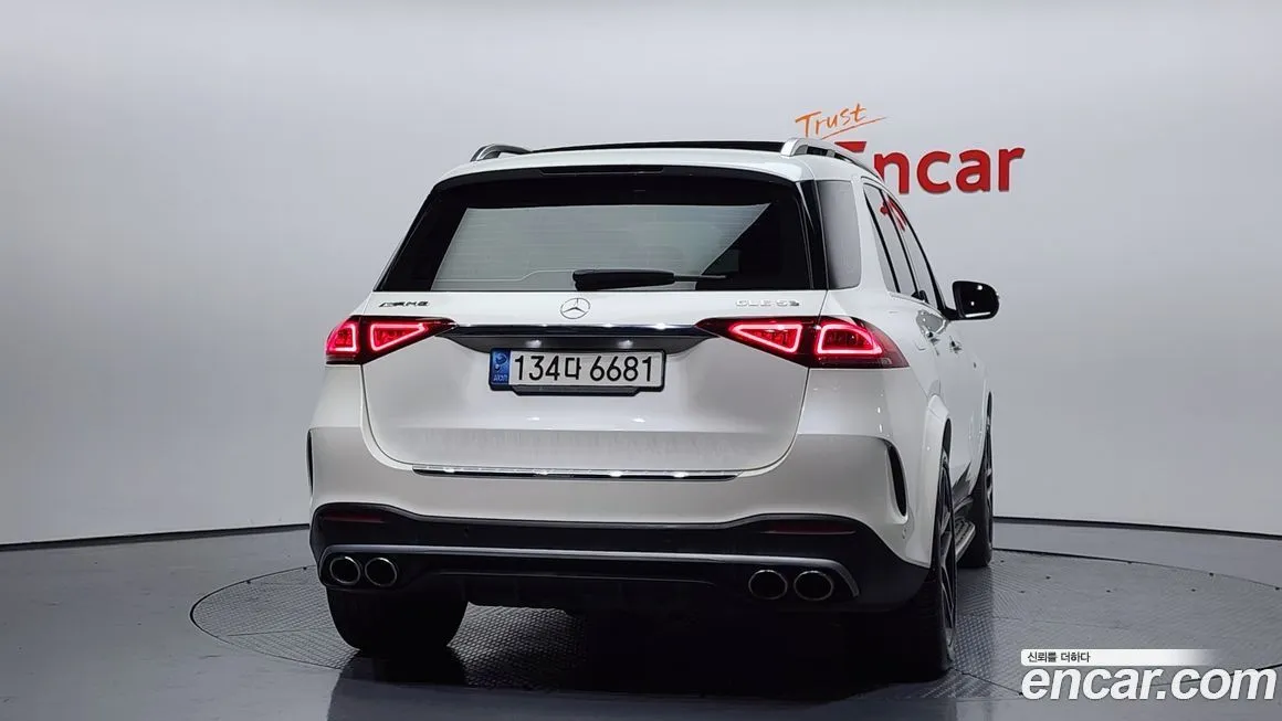 Mercedes-Benz GLE-Class — фото 4
