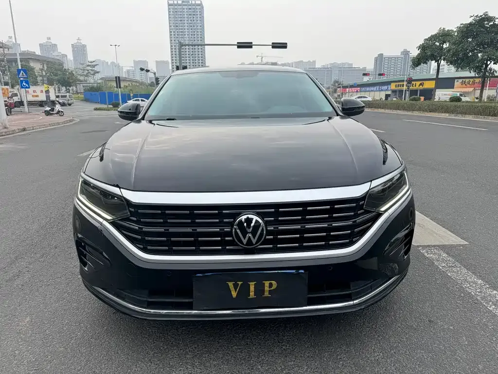 Volkswagen Passat — фото 2