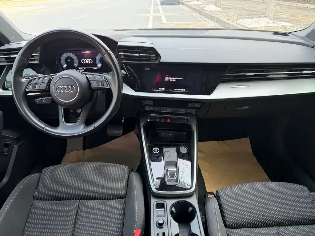 Audi A3 — фото 2