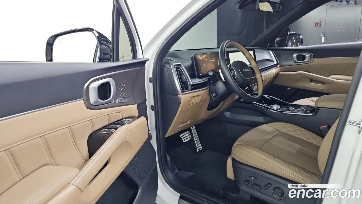 Kia Sorento — фото 10