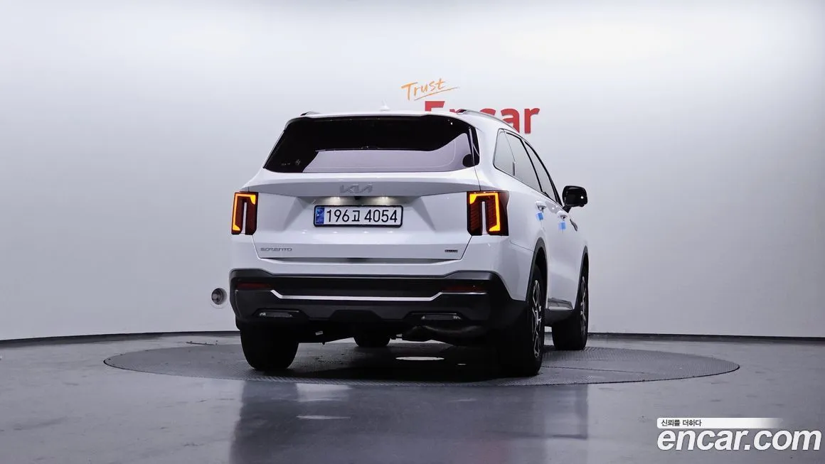 Kia Sorento — фото 4