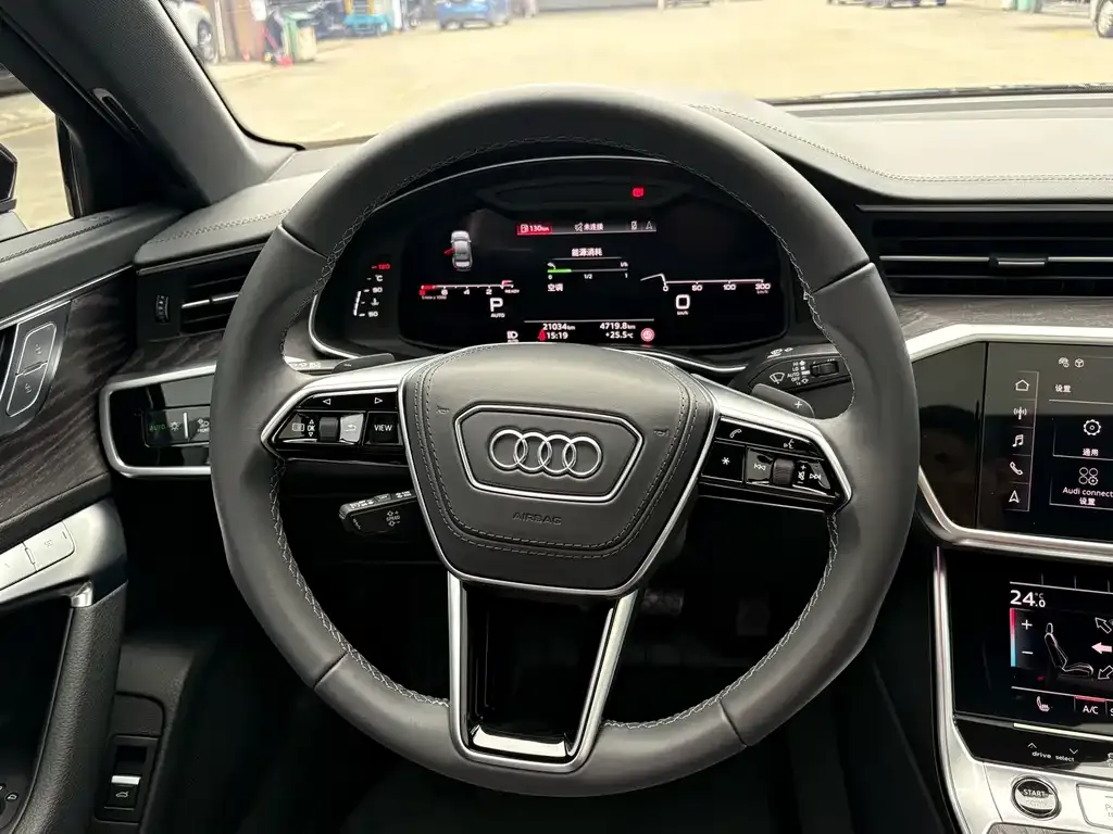 Audi A6L — фото 2