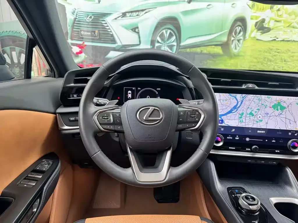 Lexus RZ — фото 7