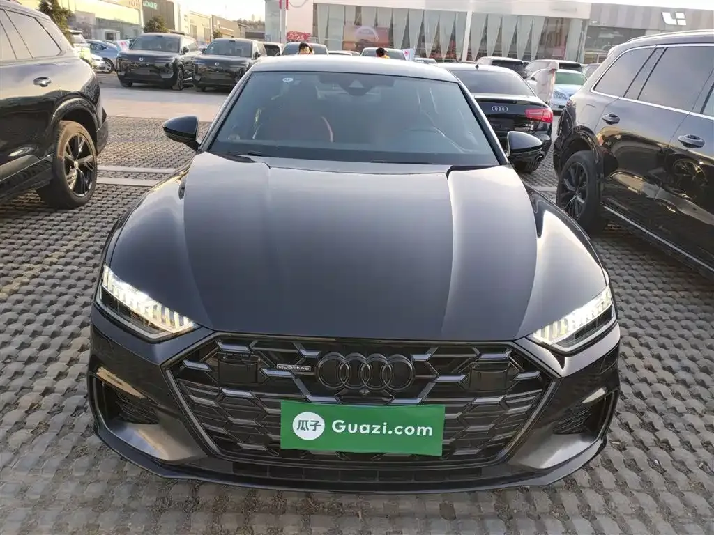 Audi A7L — фото 4