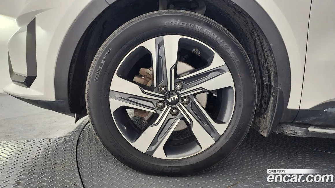 Kia Sorento — фото 5