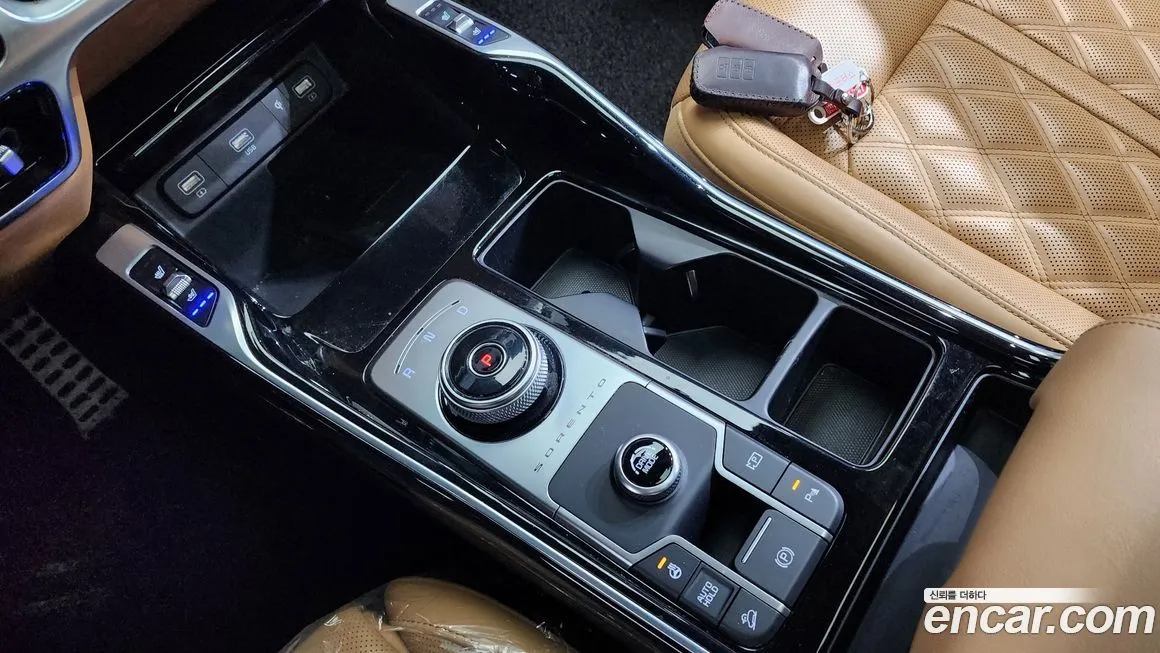 Kia Sorento — фото 9