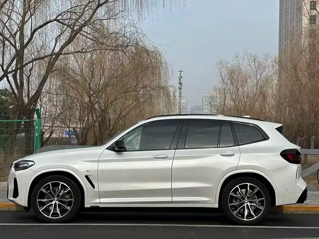 BMW X3 — фото 9