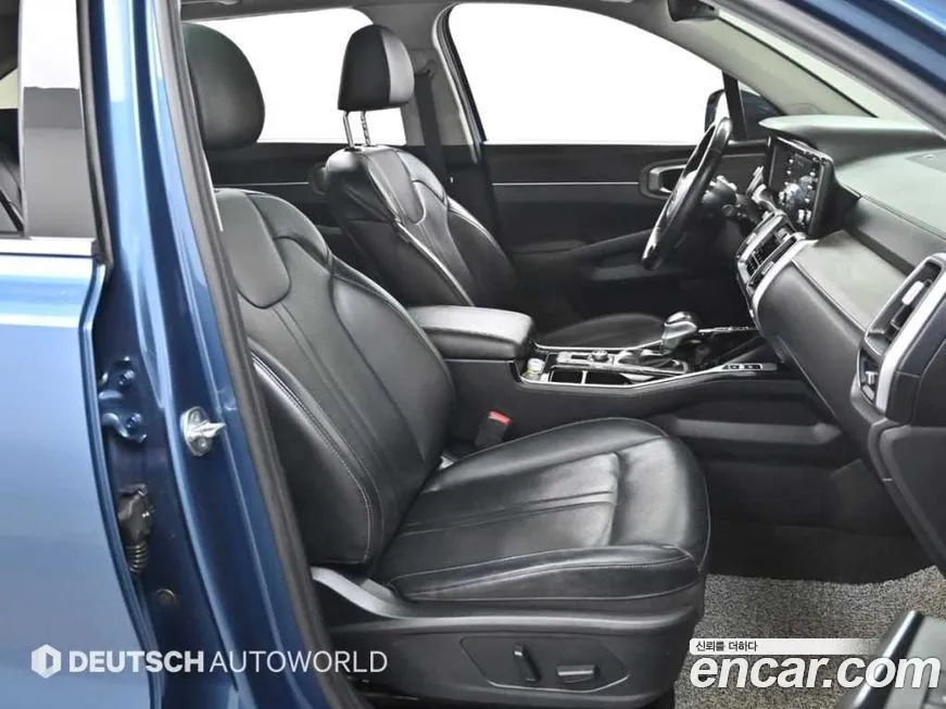 Kia Sorento — фото 9