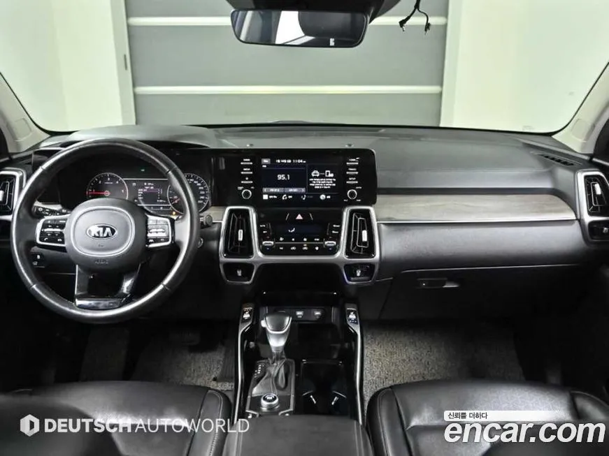Kia Sorento — фото 6