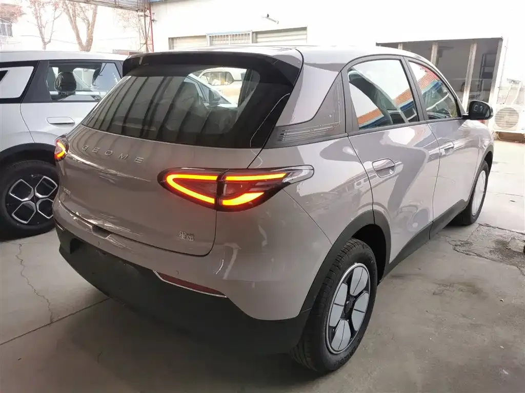 Geely Starburst — фото 10