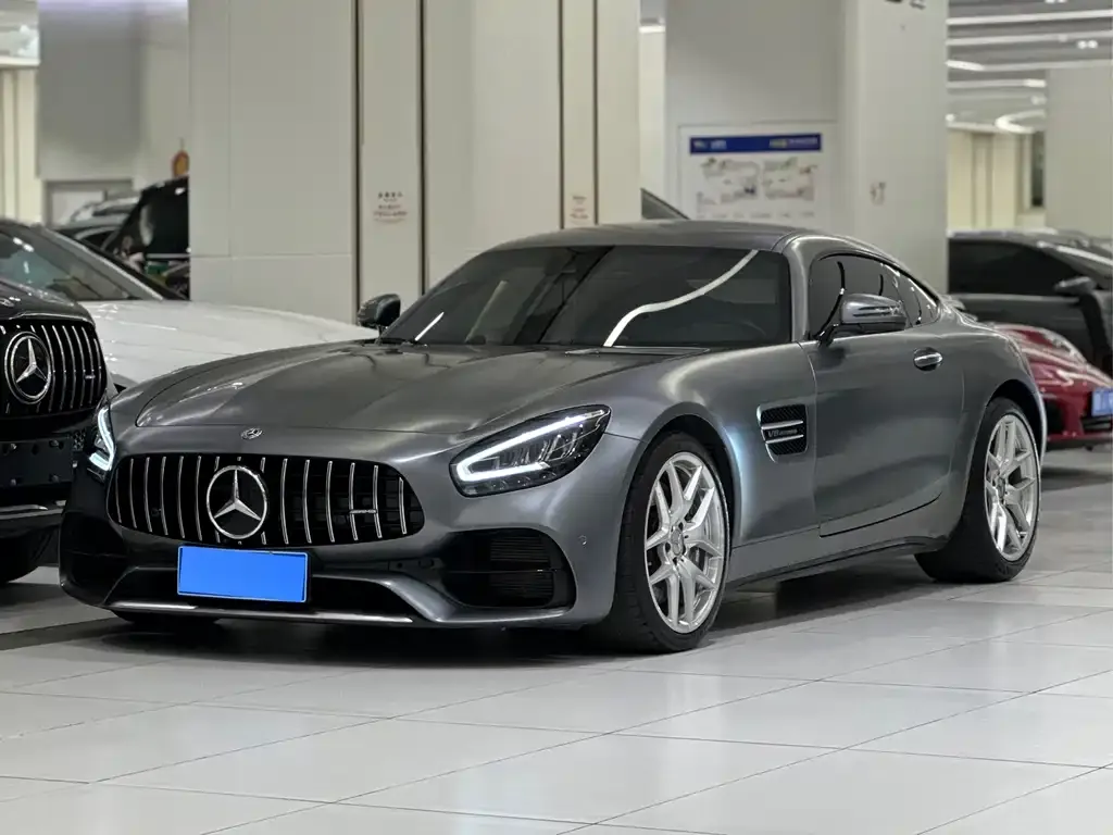 Mercedes-Benz AMG GT — фото 1