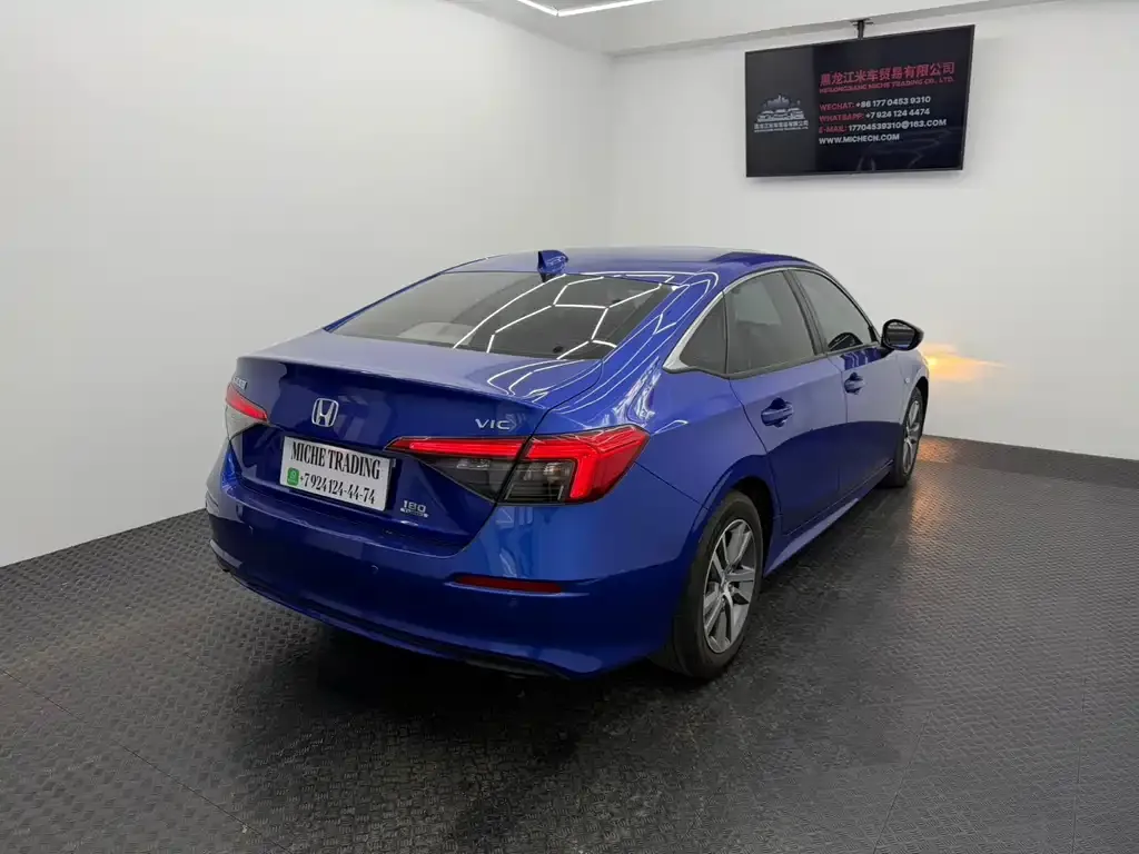 Honda Civic — фото 6