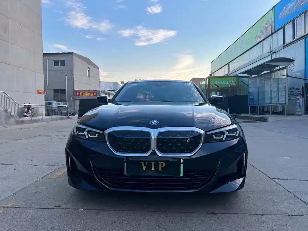 BMW i3 — фото 7