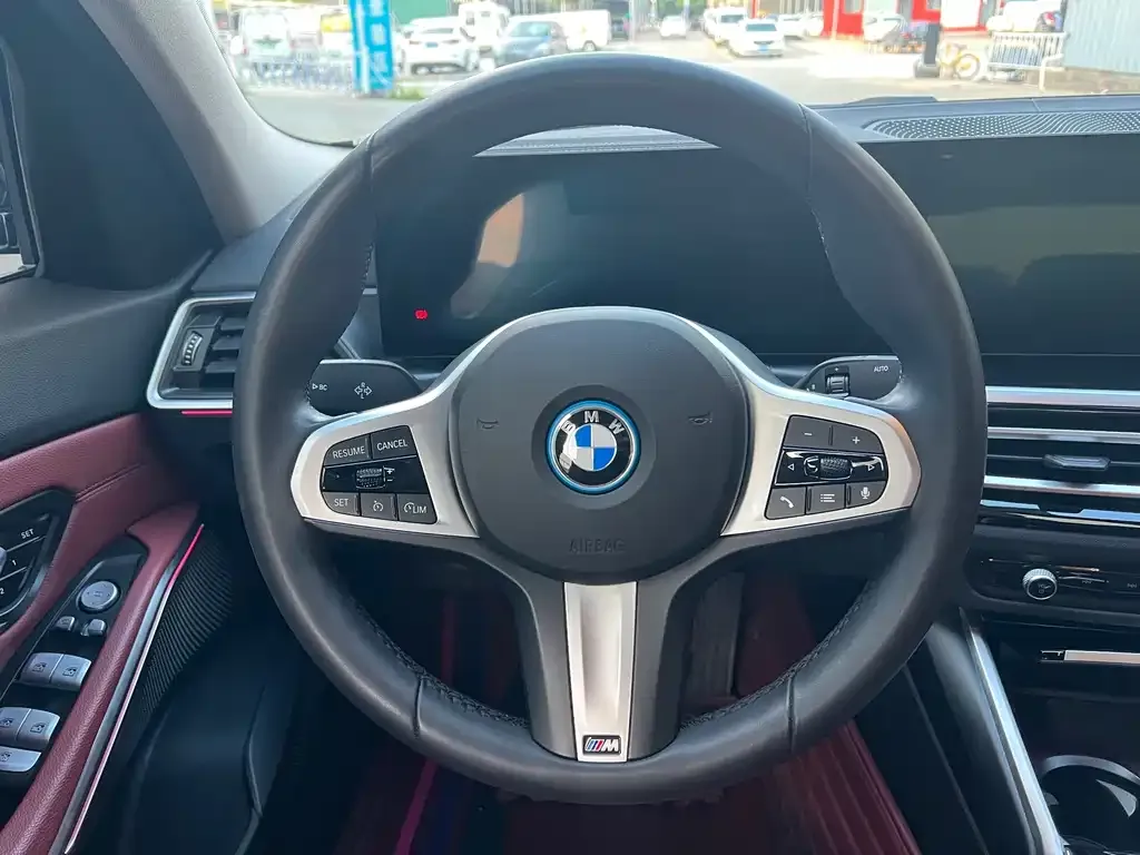 BMW i3 — фото 3