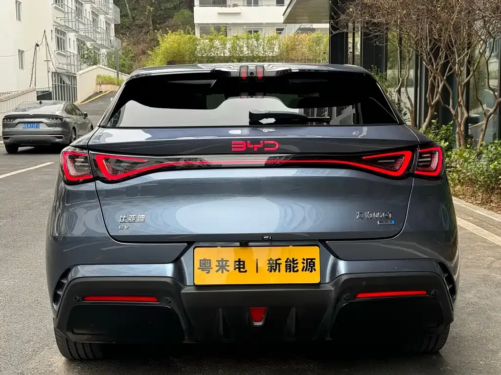 BYD Seal 06GT — фото 7