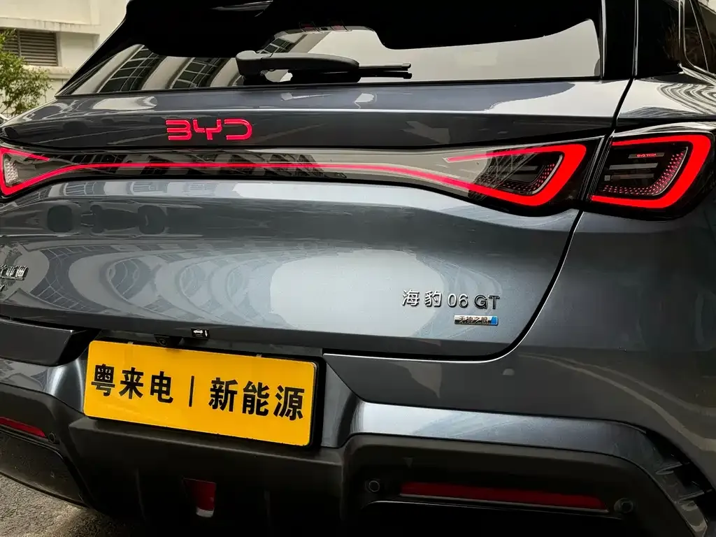 BYD Seal 06GT — фото 5