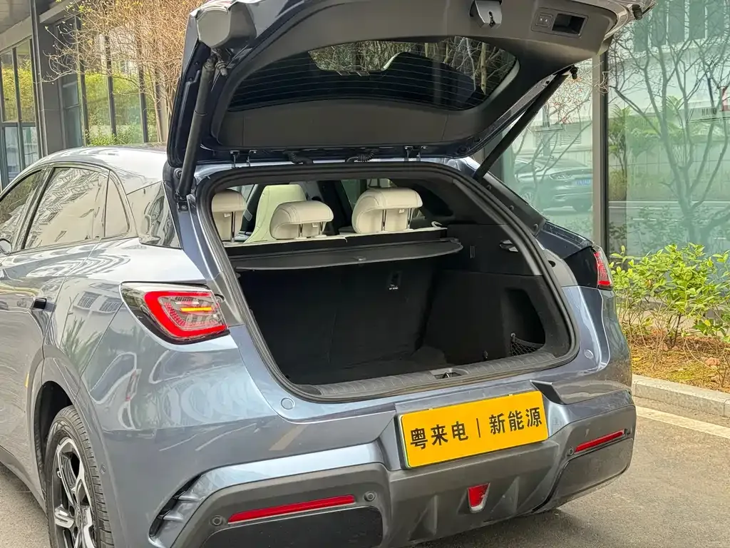 BYD Seal 06GT — фото 9