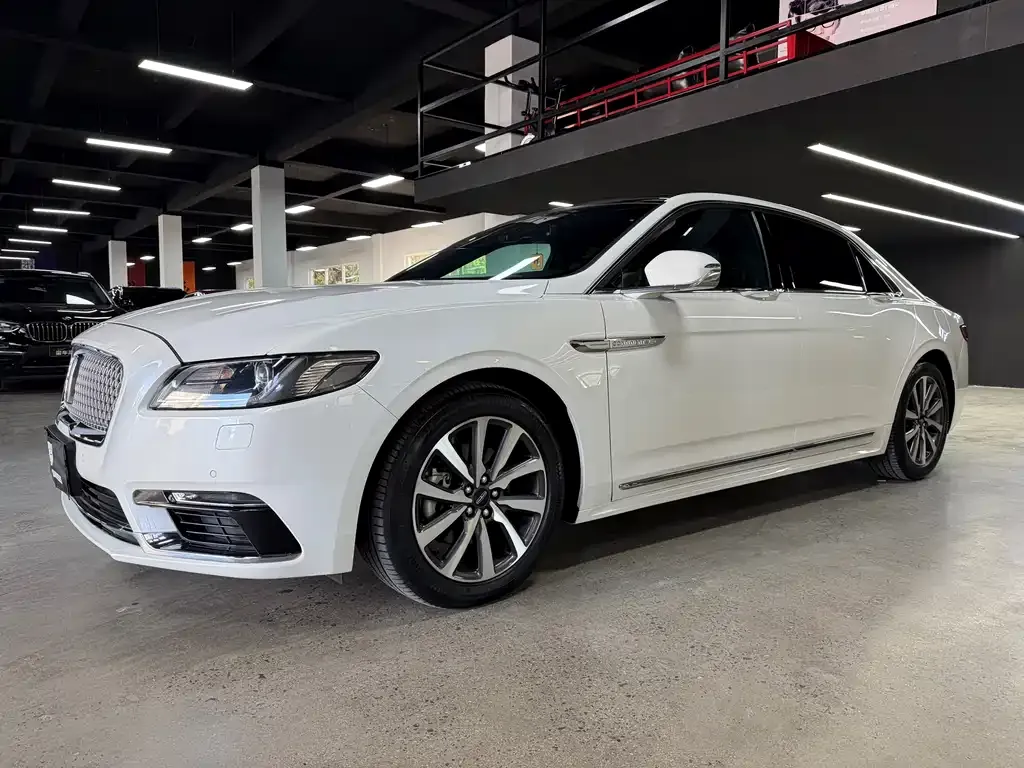 Lincoln Continental — фото 1