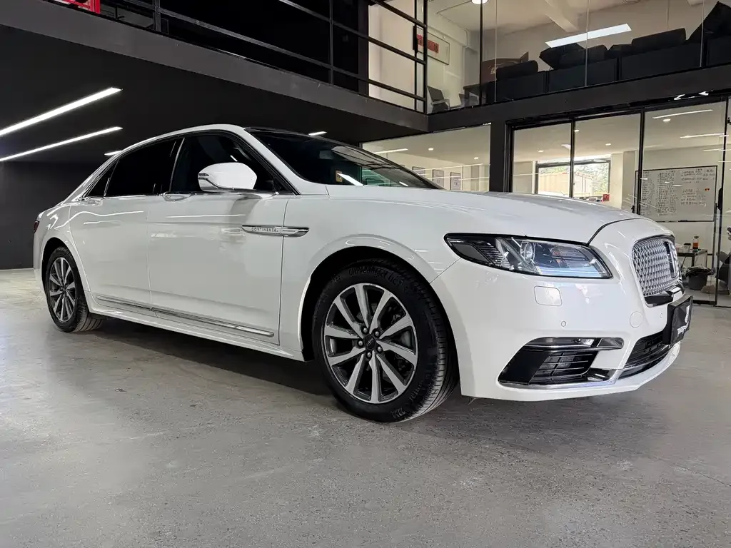 Lincoln Continental — фото 8