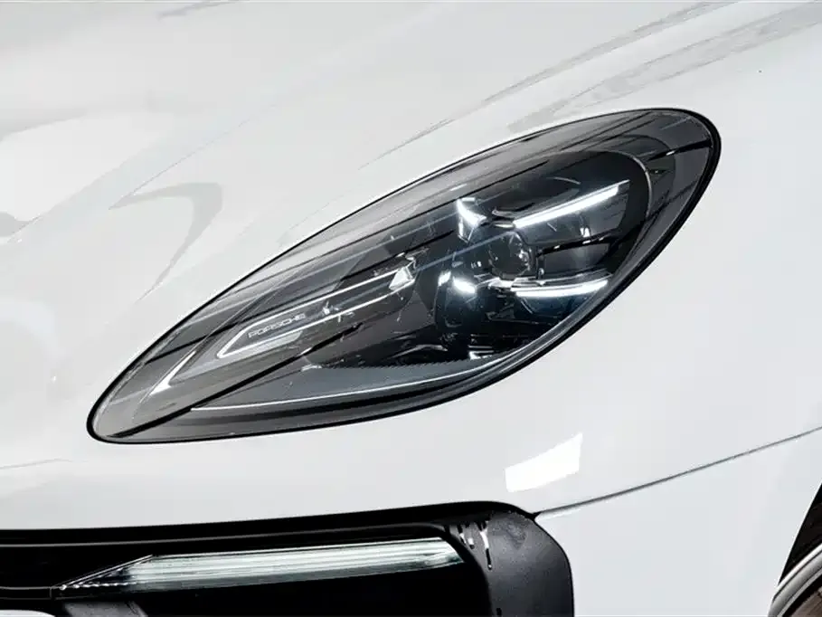 Porsche Macan — фото 5