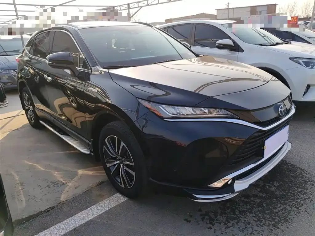 Toyota Harrier — фото 6