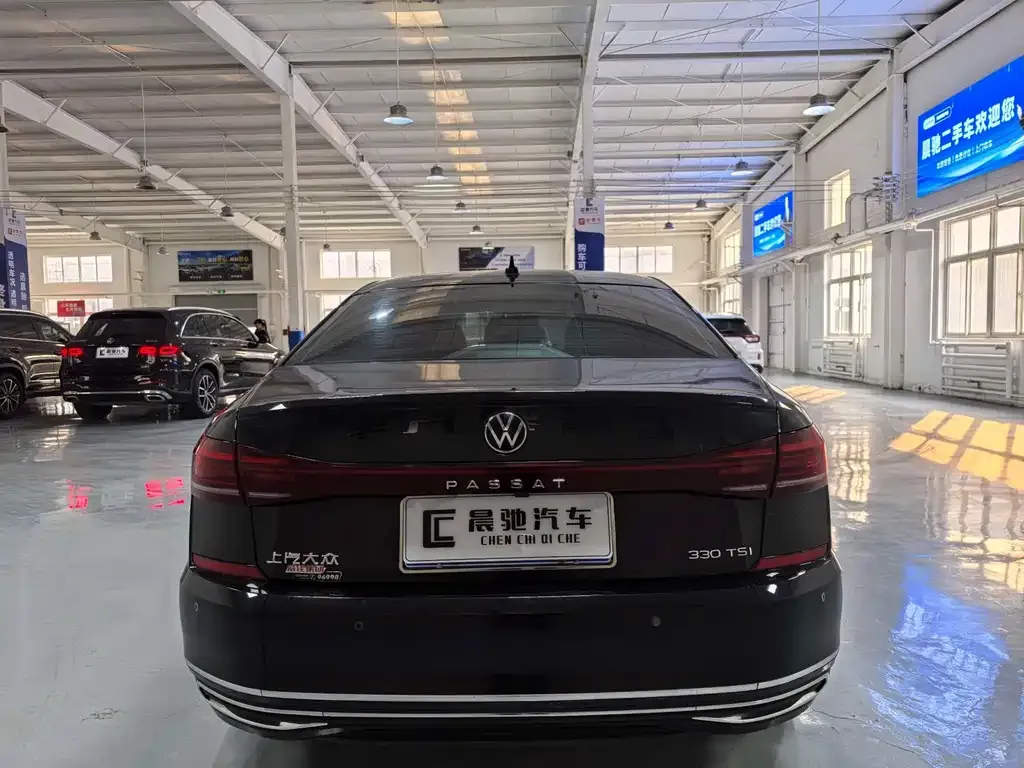 Volkswagen Passat — фото 5