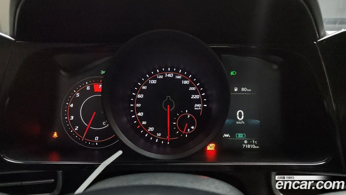 Hyundai AVANTE — фото 9